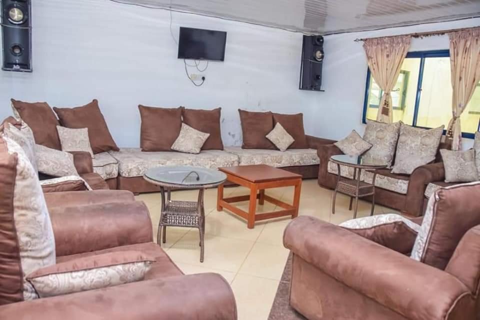 Meru Paramount מראה חיצוני תמונה